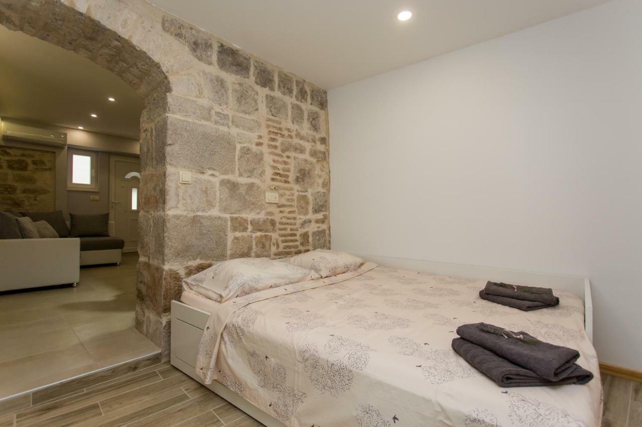 Kaštela Studio Apartman "Brce" מראה חיצוני תמונה
